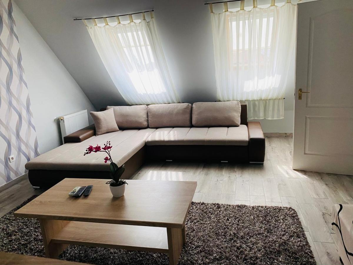 Tamara Apartman Appartement Hajdúszoboszló Buitenkant foto