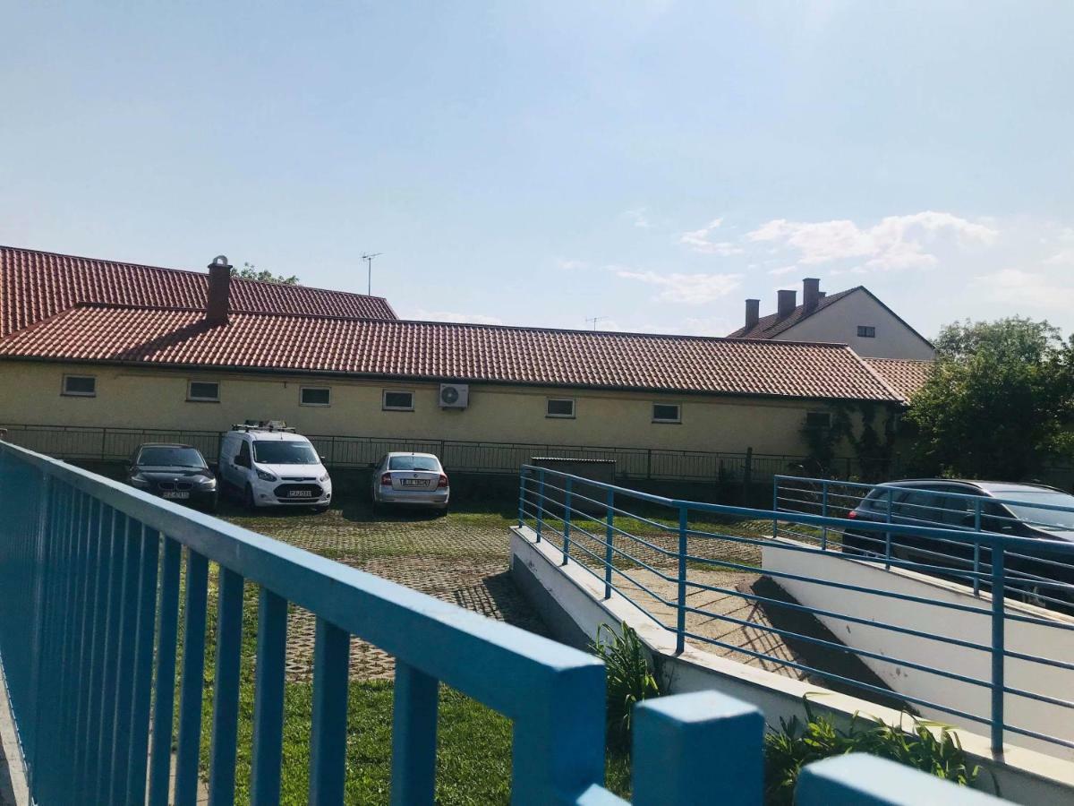 Tamara Apartman Appartement Hajdúszoboszló Buitenkant foto
